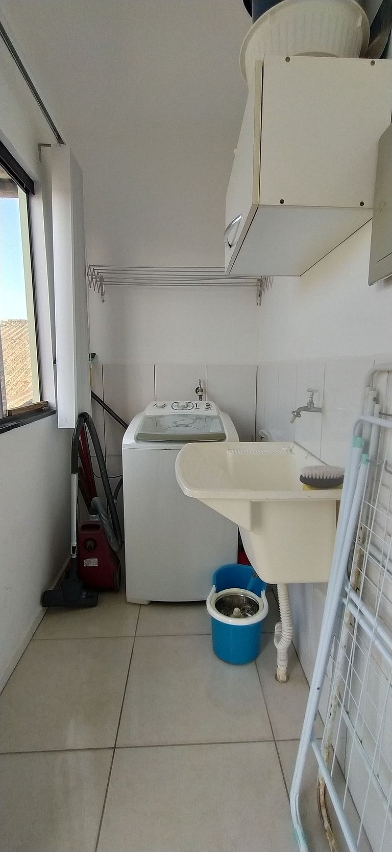 Casa c/ 2 suítes - 650m praia e prox - BetoCarrero