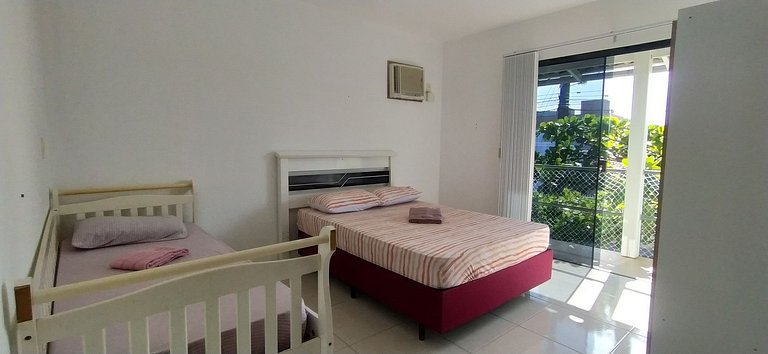 Casa c/ 2 suítes - 650m praia e prox - BetoCarrero
