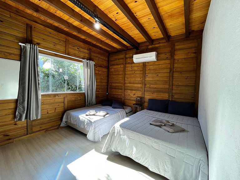 Rustic house - Prox Praia/BetoCarrero/Ar-Cond+WIFI