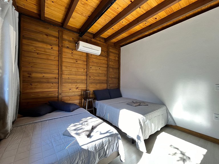 Rustic house - Prox Praia/BetoCarrero/Ar-Cond+WIFI