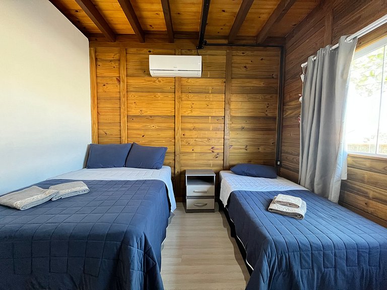 Rustic house - Prox Praia/BetoCarrero/Ar-Cond+WIFI
