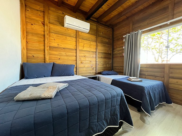 Rustic house - Prox Praia/BetoCarrero/Ar-Cond+WIFI