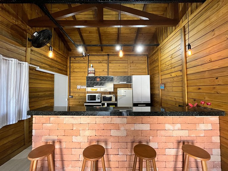Rustic house - Prox Praia/BetoCarrero/Ar-Cond+WIFI