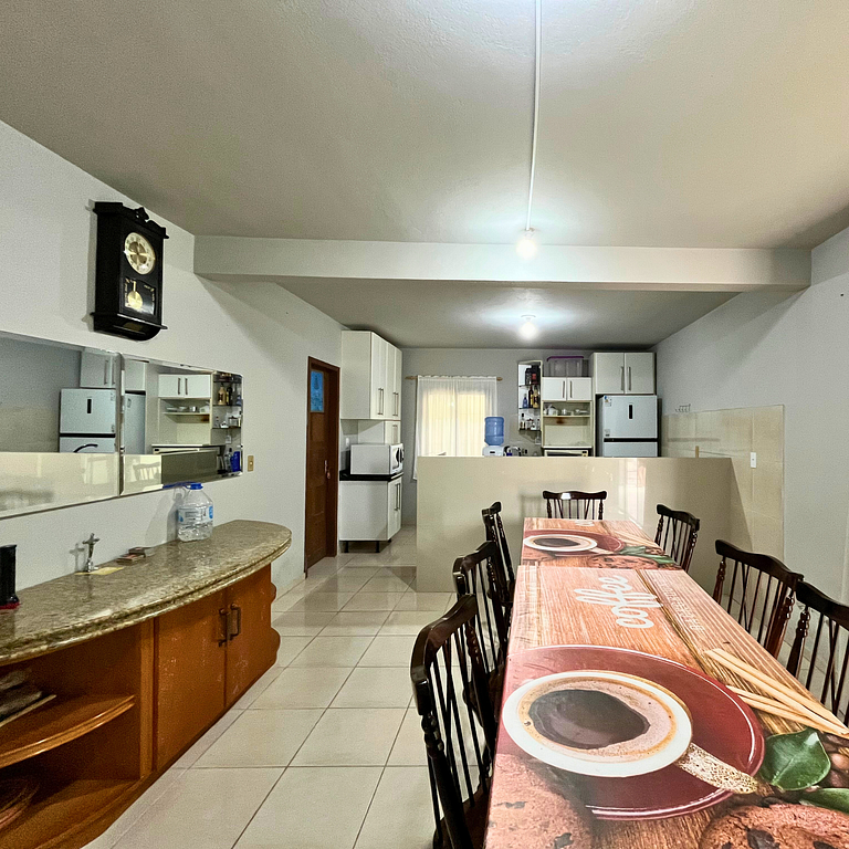 Casa Verde- Mar-Terreo - A/c+650m Praia+WIFI+Suíte