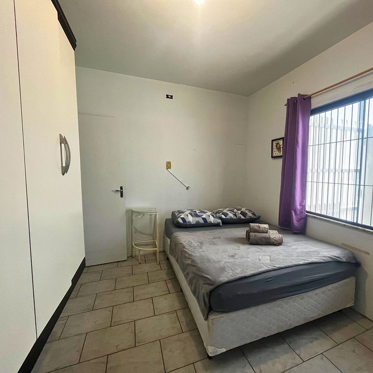 Casa Verde- Mar-Terreo - A/c+650m Praia+WIFI+Suíte