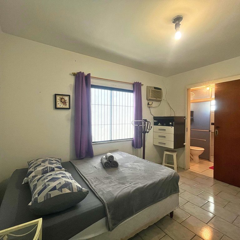 Casa Verde- Mar-Terreo - A/c+650m Praia+WIFI+Suíte