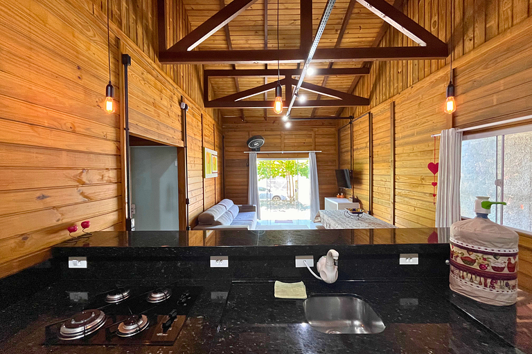 Rustic house - Prox Praia/BetoCarrero/Ar-Cond+WIFI