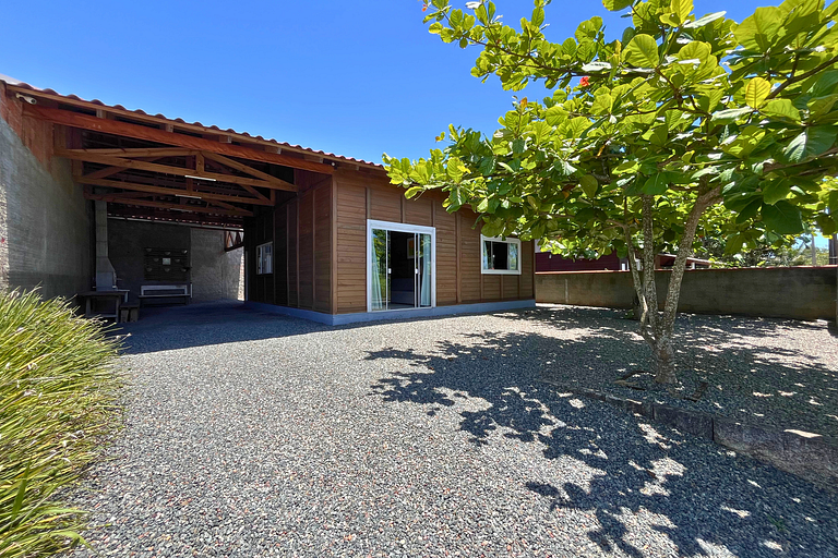 Rustic house - Prox Praia/BetoCarrero/Ar-Cond+WIFI
