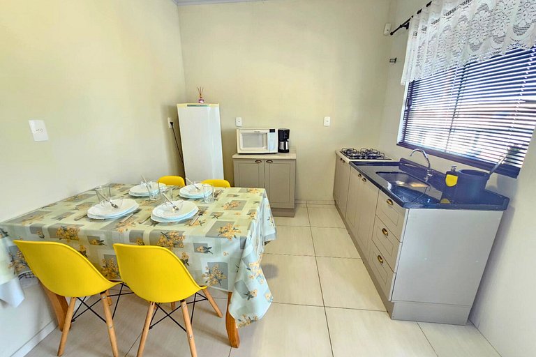 Loft 02 I 260m da Praia I C/ AR I filmes e Series