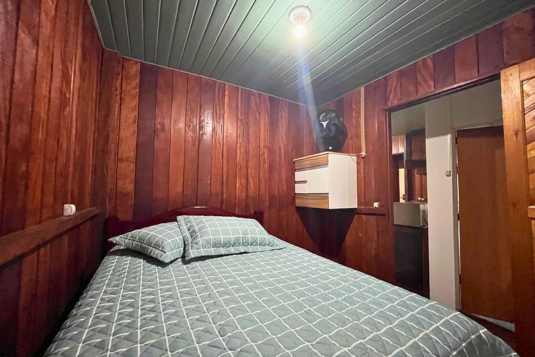 Casa 3 Quartos | 8 Pessoas | Praia + Parque + WIFI