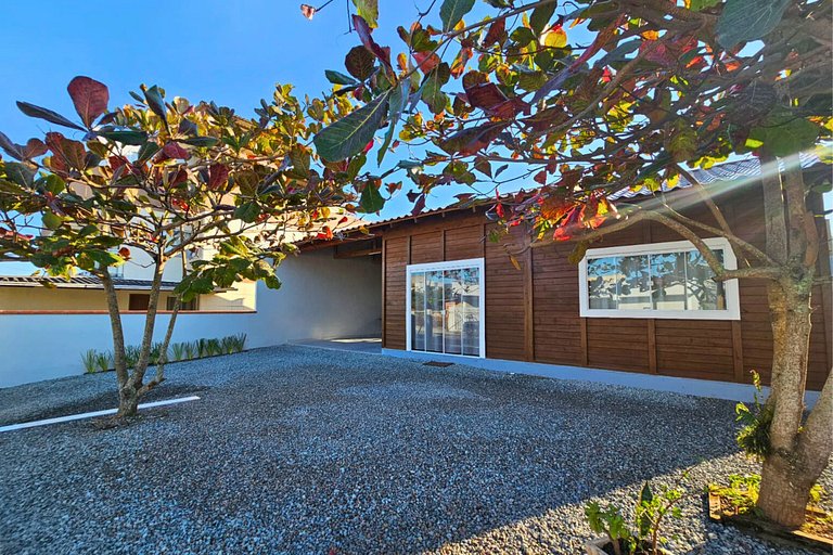Rustic house - Prox Praia/BetoCarrero/Ar-Cond+WIFI