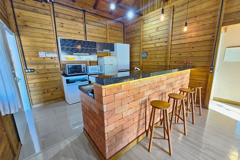 Rustic house - Prox Praia/BetoCarrero/Ar-Cond+WIFI