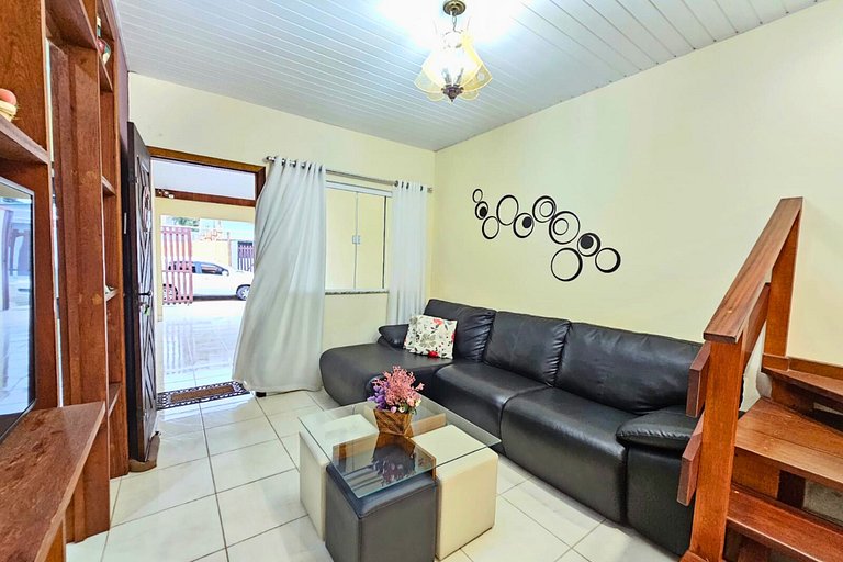 Casa de Praia 5 qtos (Suíte Térrea)WiFi+200m Praia