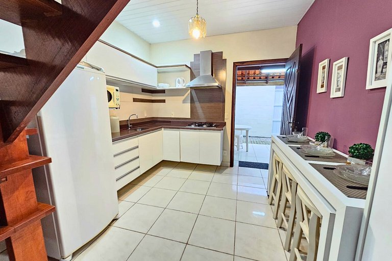 Casa de Praia 5 qtos (Suíte Térrea)WiFi+200m Praia