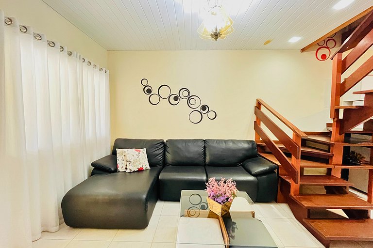 Casa de Praia 5 qtos (Suíte Térrea)WiFi+200m Praia
