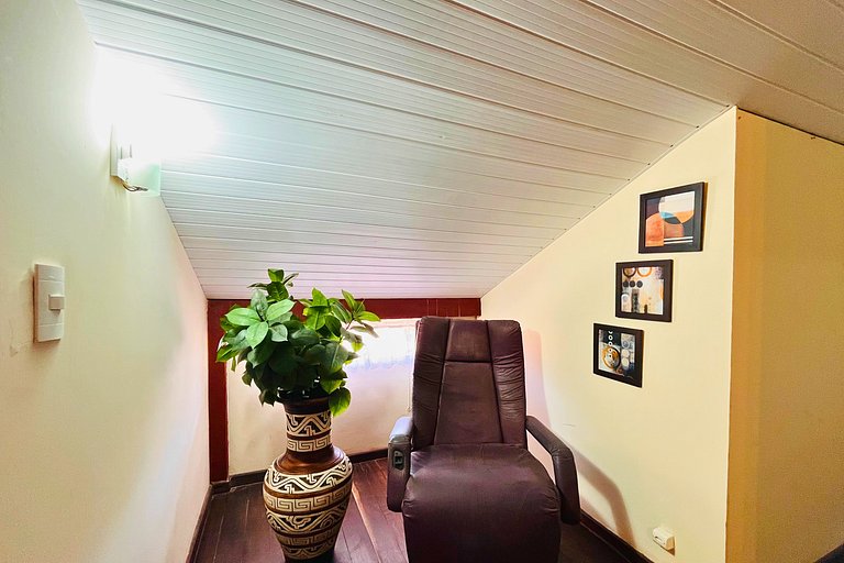 Casa de Praia 5 qtos (Suíte Térrea)WiFi+200m Praia