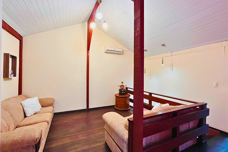 Casa de Praia 5 qtos (Suíte Térrea)WiFi+200m Praia