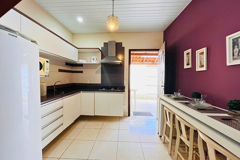 Casa de Praia 5 qtos (Suíte Térrea)WiFi+200m Praia