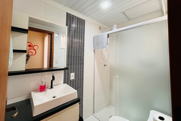 Casa de Praia 5 qtos (Suíte Térrea)WiFi+200m Praia
