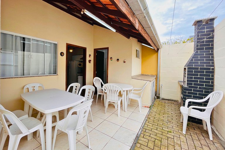 Casa de Praia 5 qtos (Suíte Térrea)WiFi+200m Praia