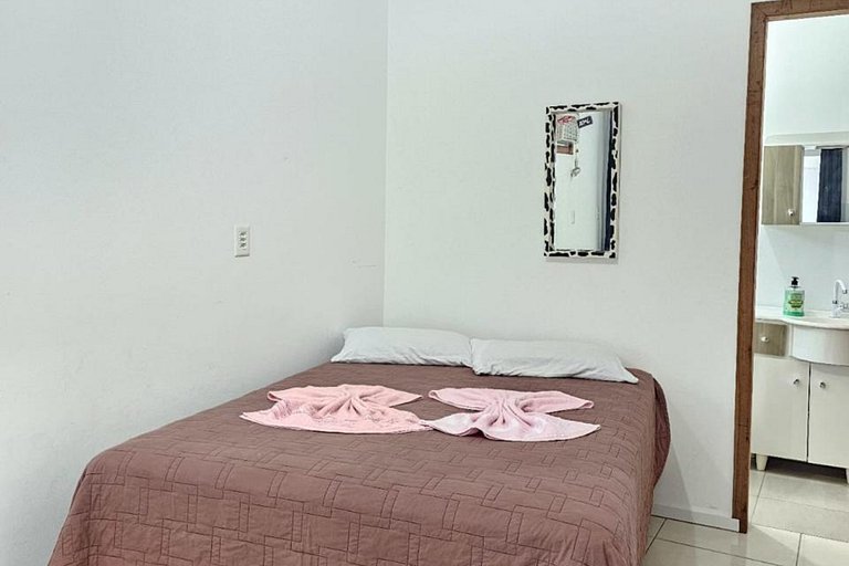 Casa c/ 2 suítes - 650m praia e prox - BetoCarrero