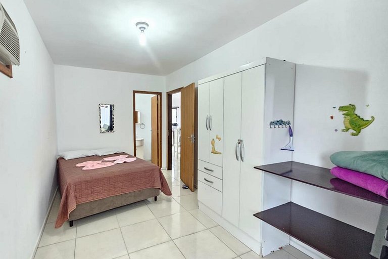 Casa c/ 2 suítes - 650m praia e prox - BetoCarrero