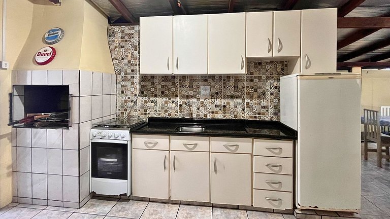 Casa 230m Praia | 4 Quartos | Ar+Wi-Fi |12pessoas|