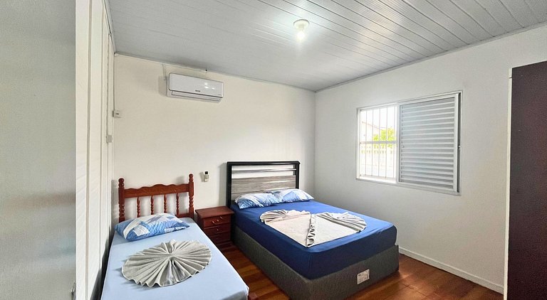 Casa 60m da Praia |3 Quartos |Até 9 Pessoas I WIFI